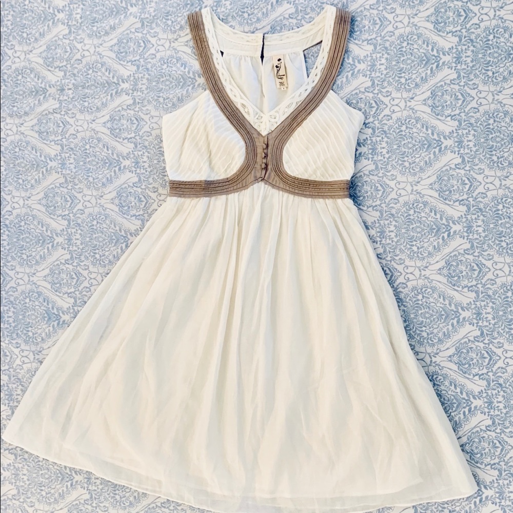 NWOT Anthropologie Floreat dress in cream / taupe
